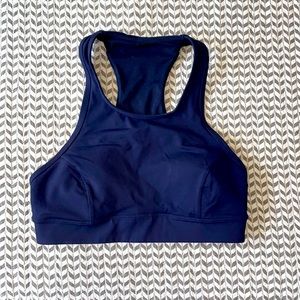 Lululemon pace perfect bra with phone pocket